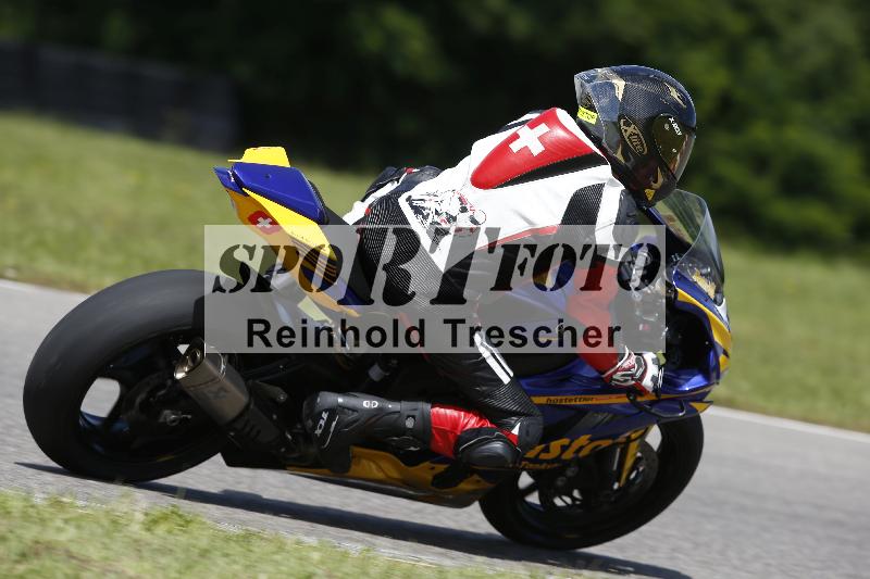 /Archiv-2024/29 12.06.2024 MOTO.CH Track Day ADR/Gruppe blau/51-1